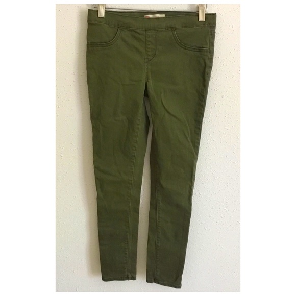 GREEN LEVI’S JEANS - Picture 9 of 10